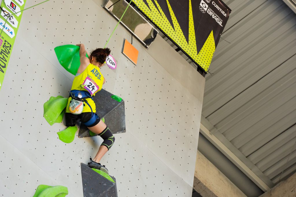 Agatha Siqueira nas Qualificatórias AL2 da Paraescalada. | Foto: Aline Machado/CBEscalada