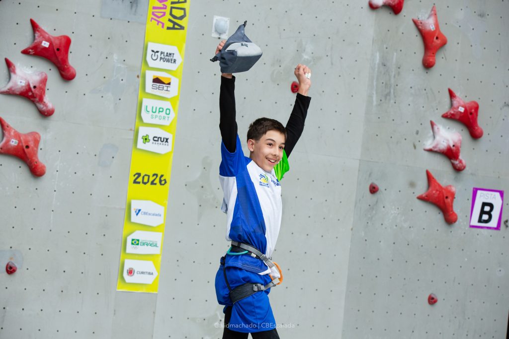 Lucas Dornelles (PR) é o novo Campeão Brasileiro de Escalada de Velocidade Sub-15.